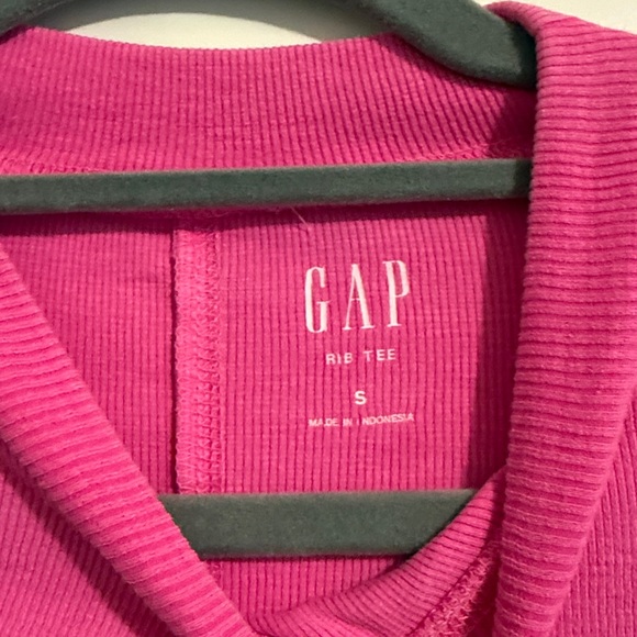 Gap Mock Neck Rib Tee - Picture 3 of 4